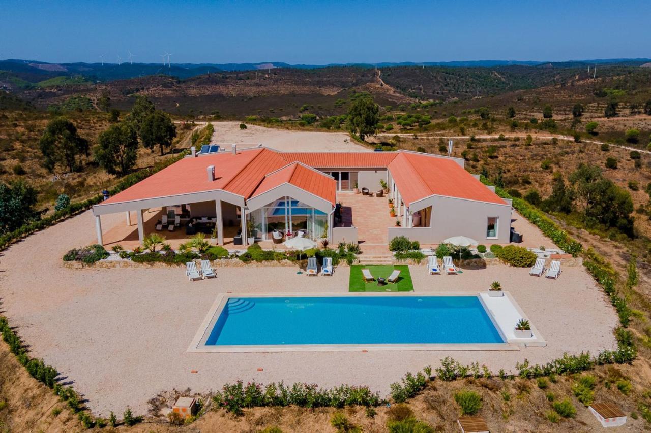 Corte Velada Guest House By Lovelystay Lagos Esterno foto