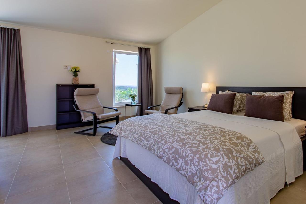 Corte Velada Guest House By Lovelystay Lagos Esterno foto