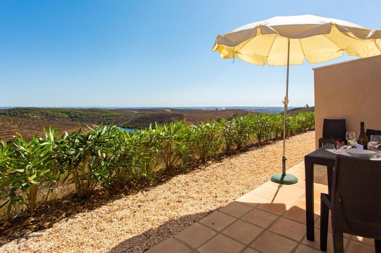 Corte Velada Guest House By Lovelystay Lagos Esterno foto