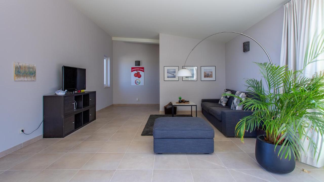 Corte Velada Guest House By Lovelystay Lagos Esterno foto